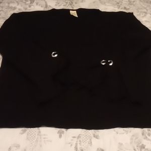Black light weight sweater